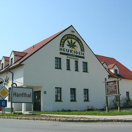 Hanfthal-Hof Laa an der Thaya Exterior photo